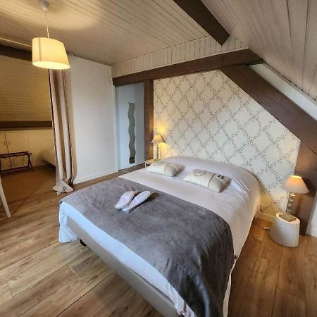 Logis Auberge Des Aulnettes Herouville-Saint-Clair Exterior photo